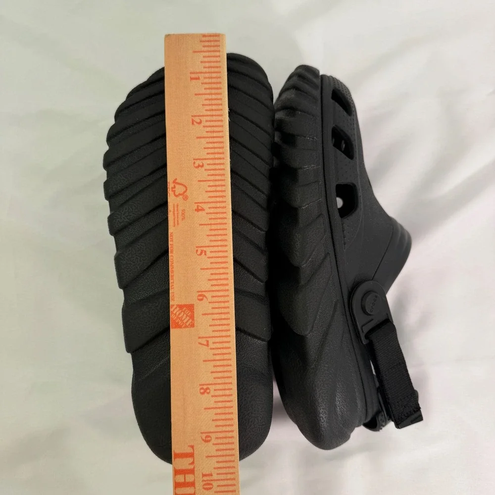Crocs Echo Clog Black Sporty Streetwear Shoes J6 with 14 Superhero Charms